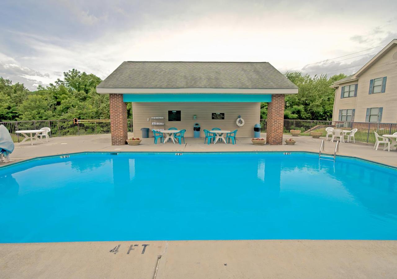 All Season Suites Pigeon Forge Exterior foto